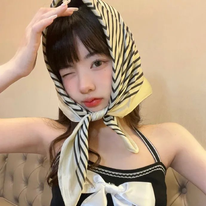 娇娃闹军营